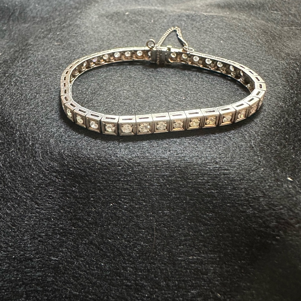 Elegant Platinum and Diamond Bracelet